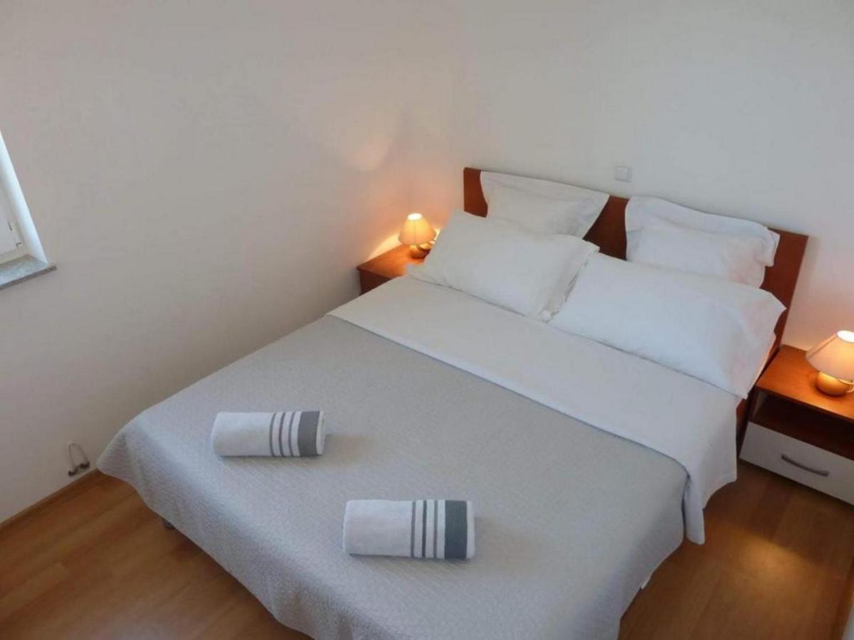 Apartments Mlikota Затон Екстер'єр фото