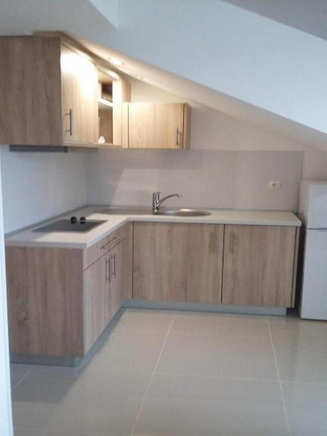 Apartments Mlikota Затон Екстер'єр фото