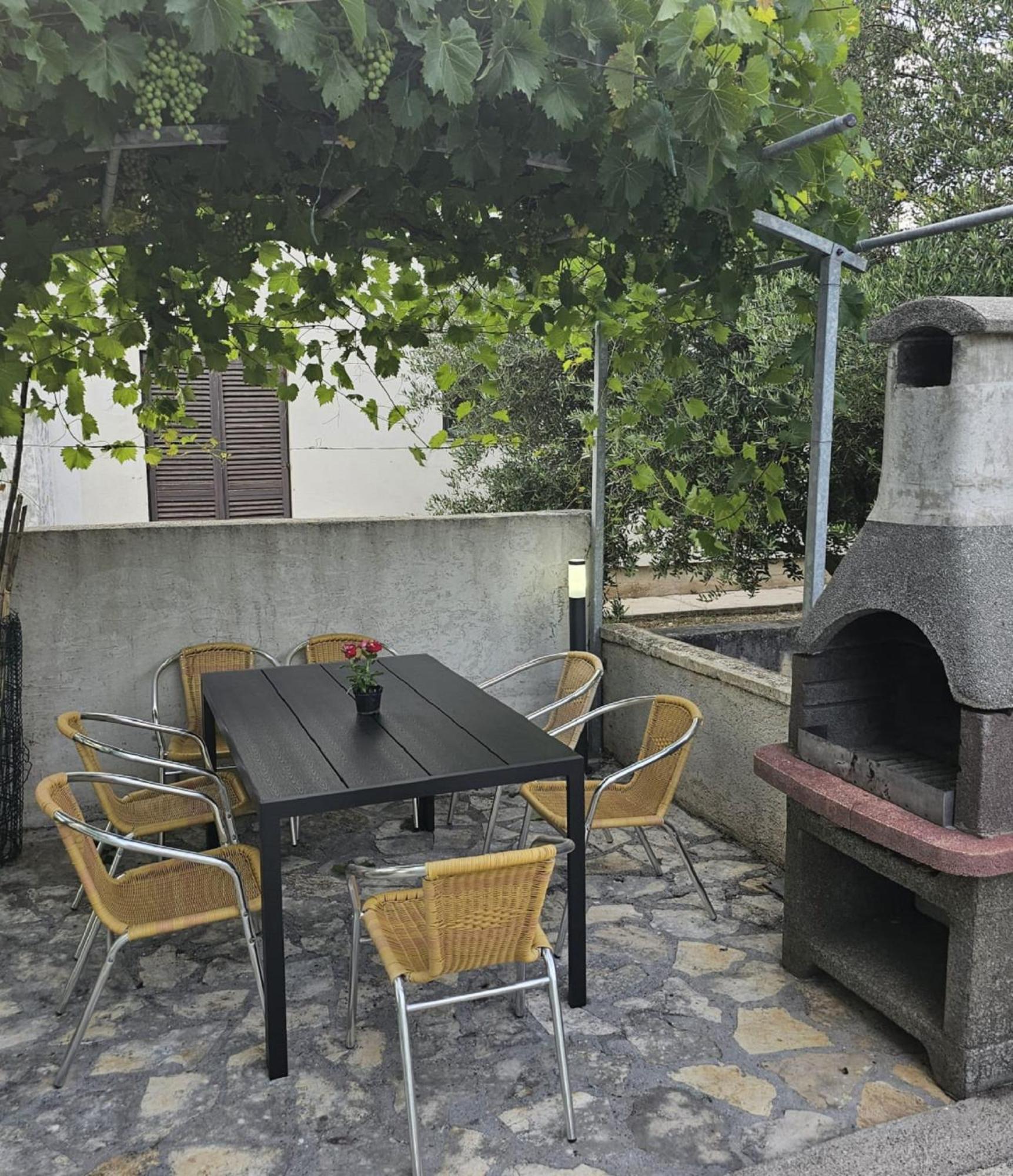 Apartments Mlikota Затон Екстер'єр фото